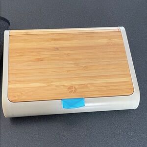 Bamboo Top Silver Case with Blue Pull Tab
